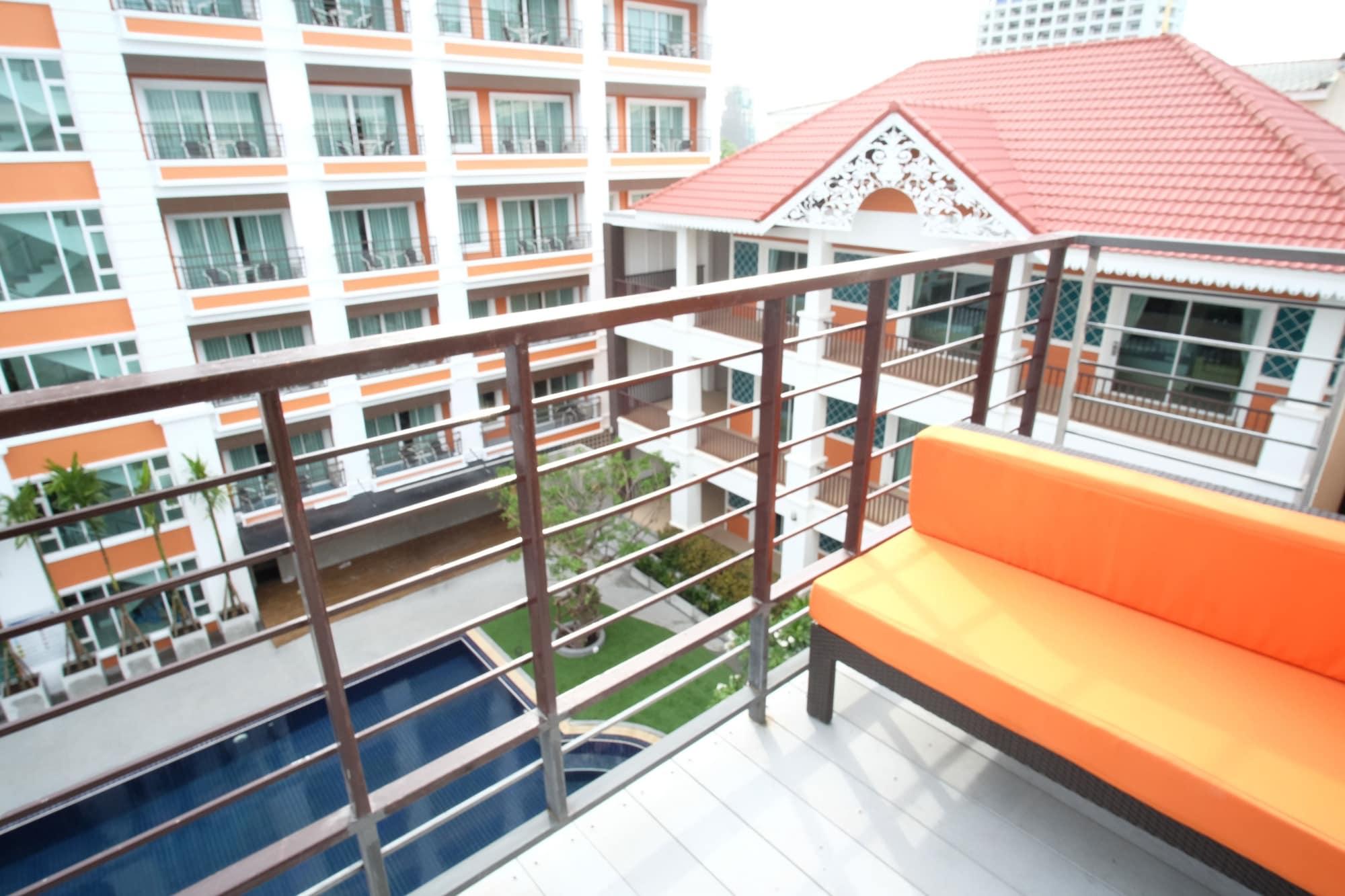 โรงแรมเอฟเอ็กซ์ พัทยา โรงแรม Pattaya