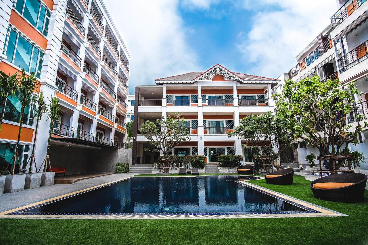 โรงแรมเอฟเอ็กซ์ พัทยา โรงแรม Pattaya