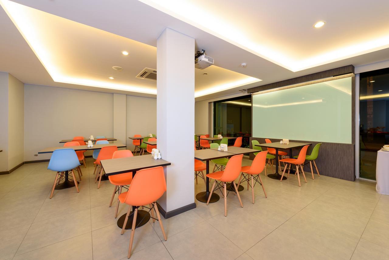 โรงแรม โรงแรมเอฟเอ็กซ์ พัทยา 4*